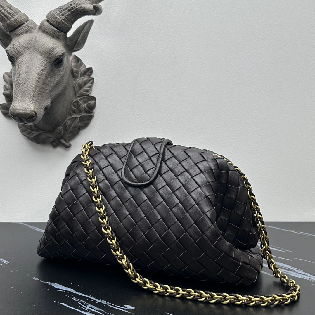 Sporty Bottega Veneta Satchel Bags 67724