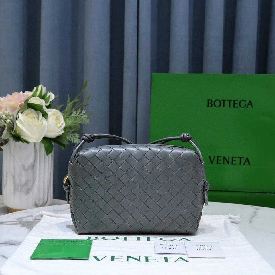 Bottega Veneta Satchel Bags Practical 67705