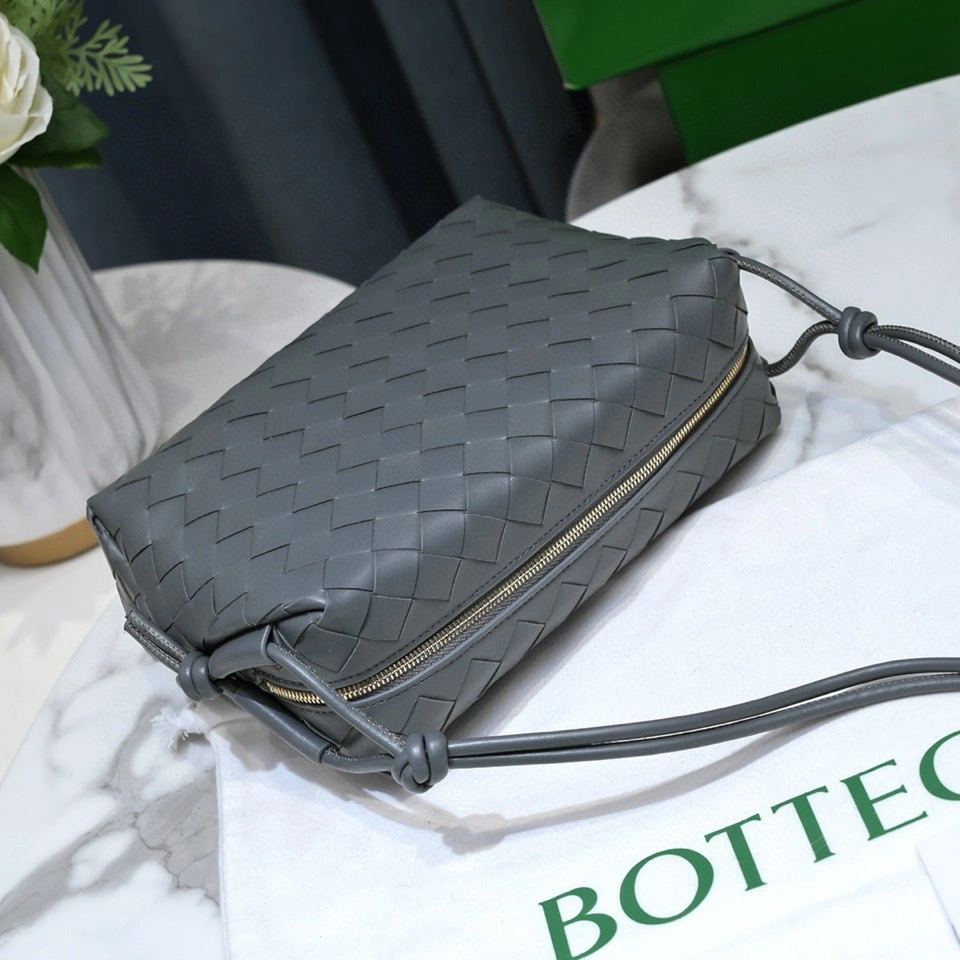 Bottega Veneta Satchel Bags Practical 67705