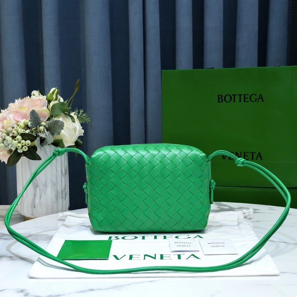 Bottega Veneta Satchel Bags RelaxedFit 67704