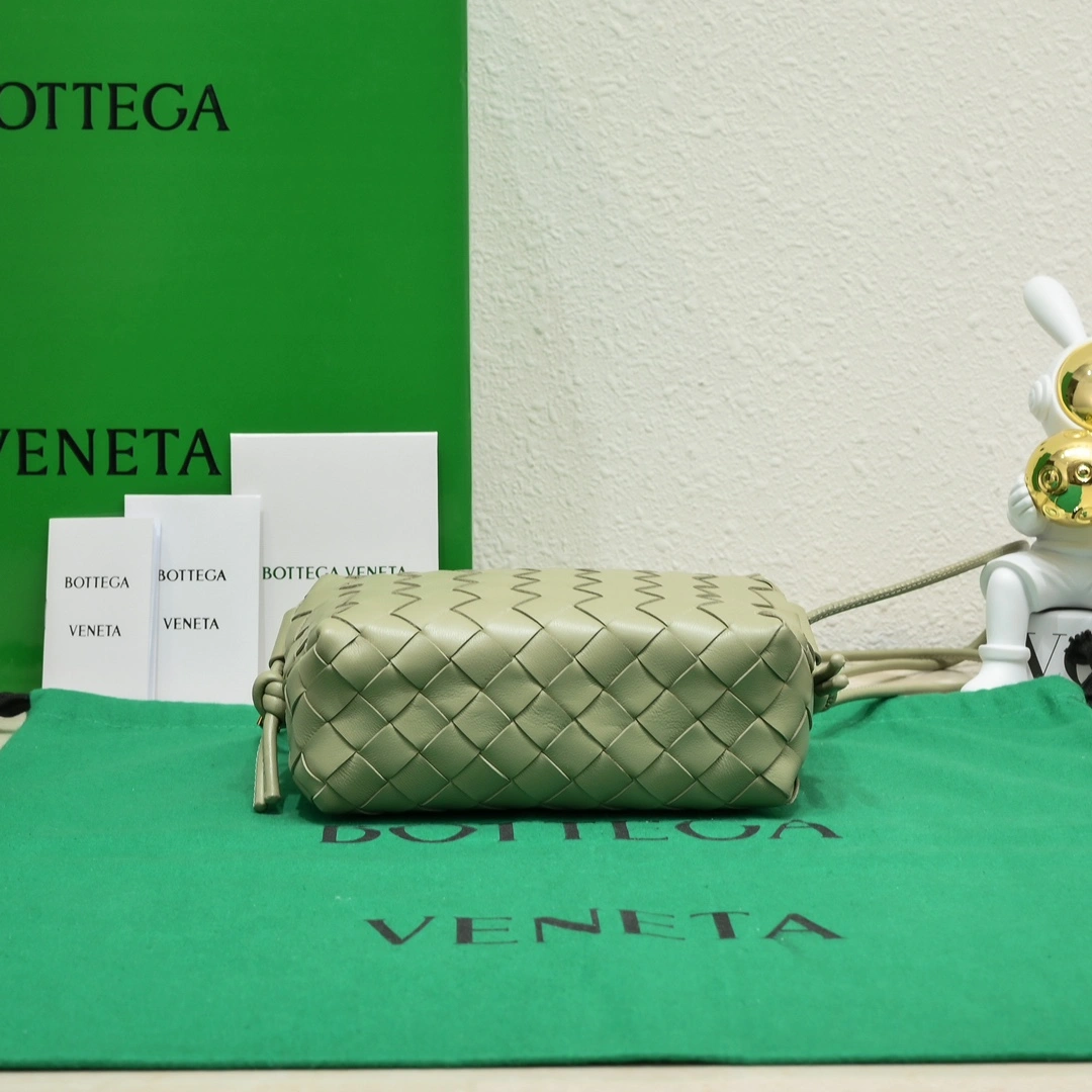 Bottega Veneta Satchel Bags UrbanStyle 67698