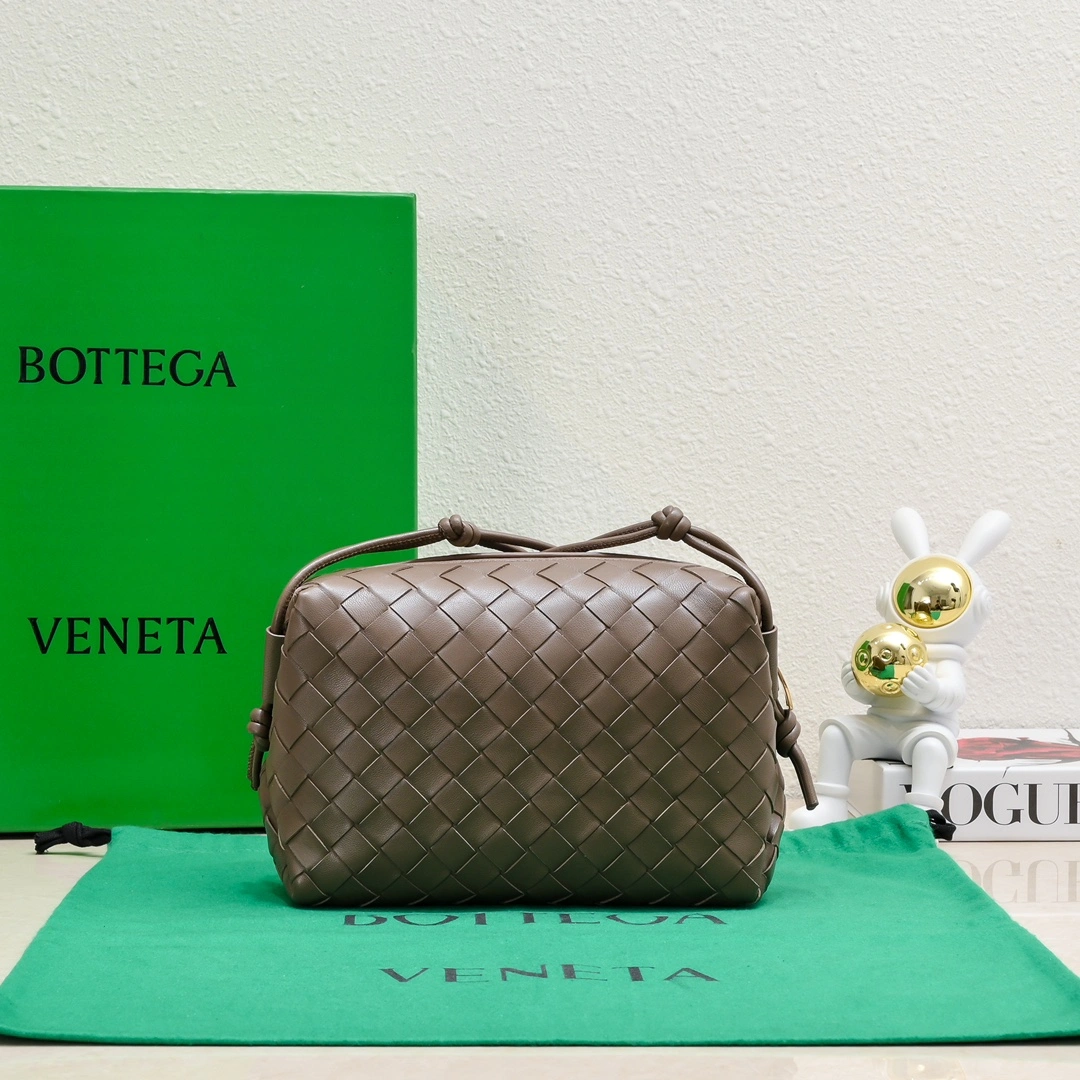 Sustainable Bottega Veneta Satchel Bags 67695