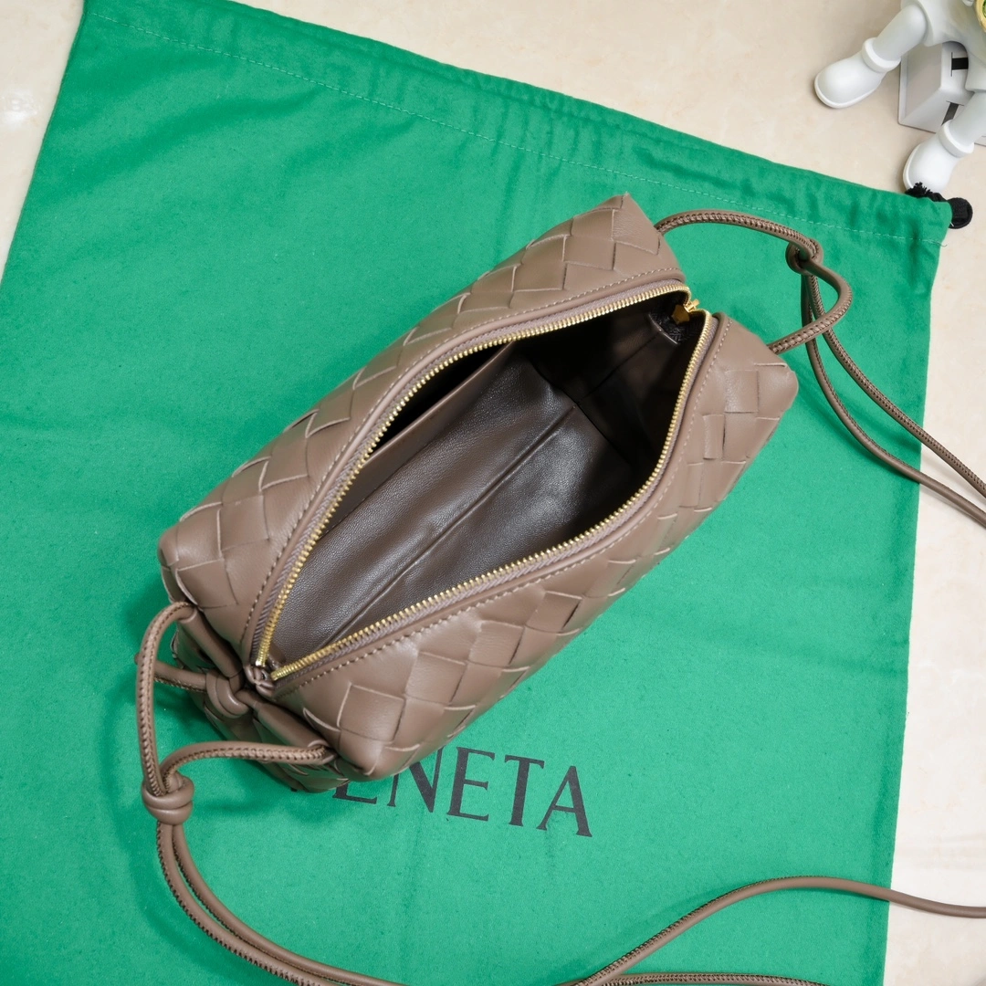 Sustainable Bottega Veneta Satchel Bags 67695
