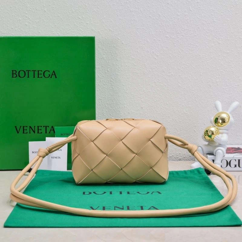 Elegant Bottega Veneta Satchel Bags 64145