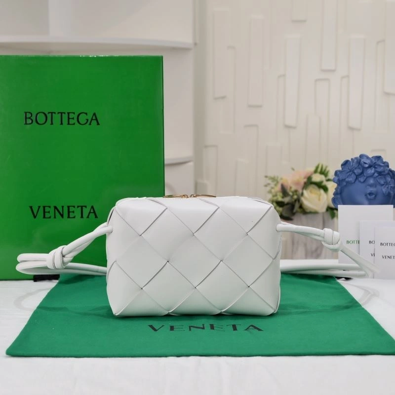 Thermal Bottega Veneta Satchel Bags 64146