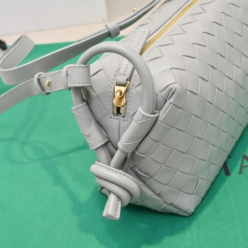 Bottega Veneta Satchel Bags Breathable 51882