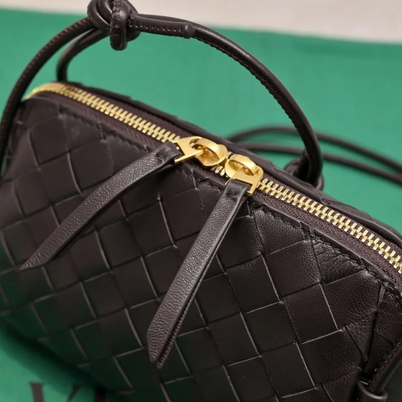 Unisex Bottega Veneta Satchel Bags 51849