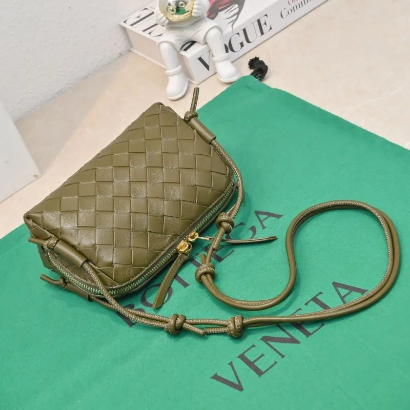 GoAnywhere Bottega Veneta Satchel Bags 51854