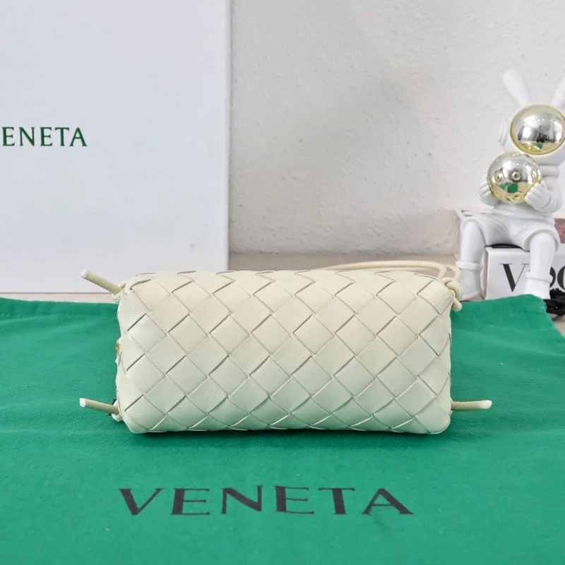 Sporty Bottega Veneta Satchel Bags 51883