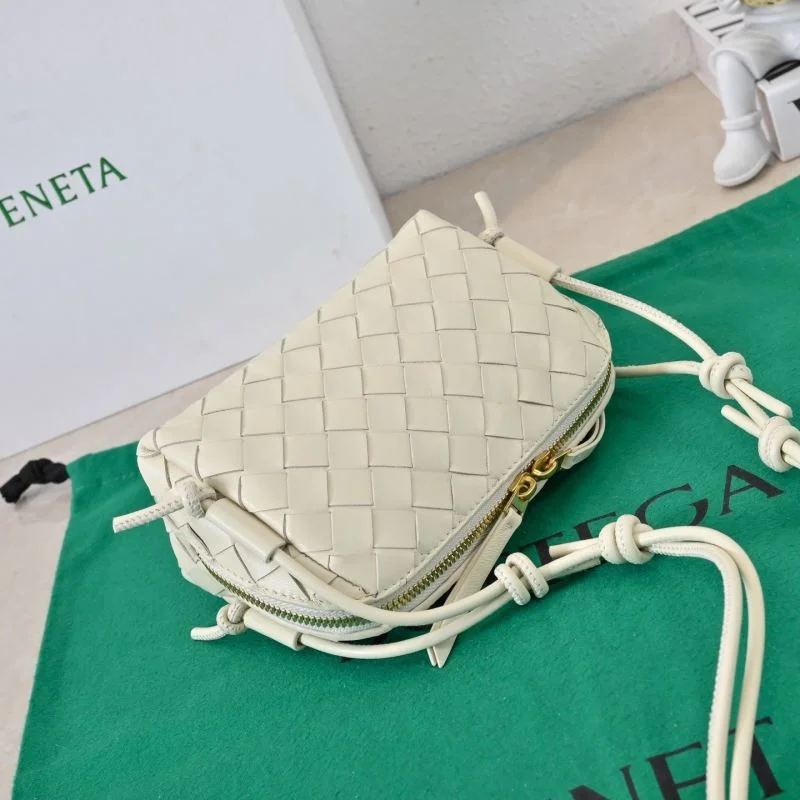 Sporty Bottega Veneta Satchel Bags 51883