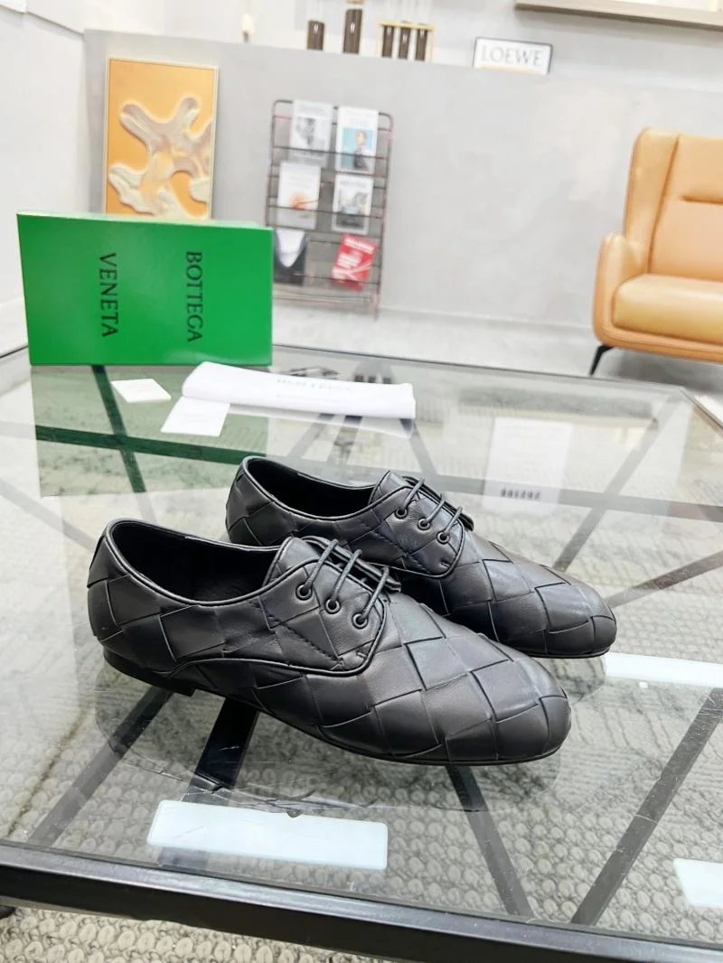 WaterResistant Bottega Veneta Shoes 5024