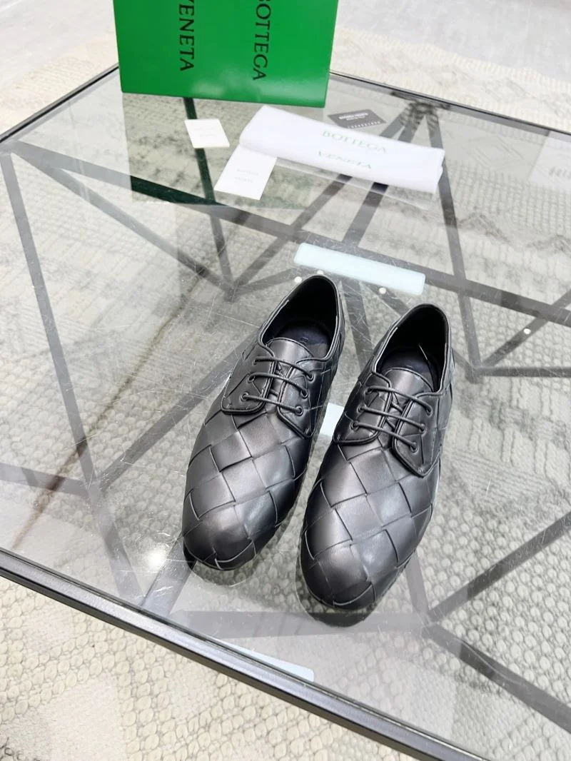 WaterResistant Bottega Veneta Shoes 5024