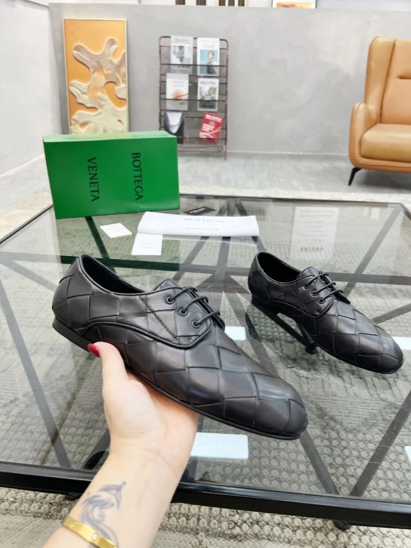 WaterResistant Bottega Veneta Shoes 5024