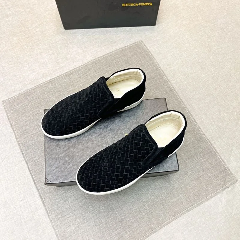 Compact Bottega Veneta Shoes 5017