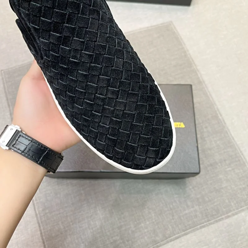 Compact Bottega Veneta Shoes 5017