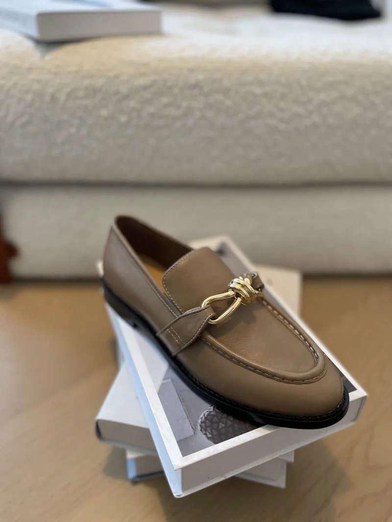 TechFriendly Bottega Veneta Shoes 8333