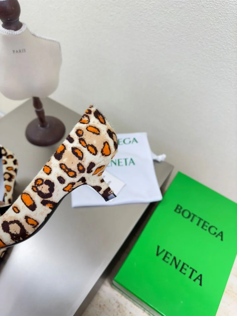 WeatherProof Bottega Veneta Shoes 12822