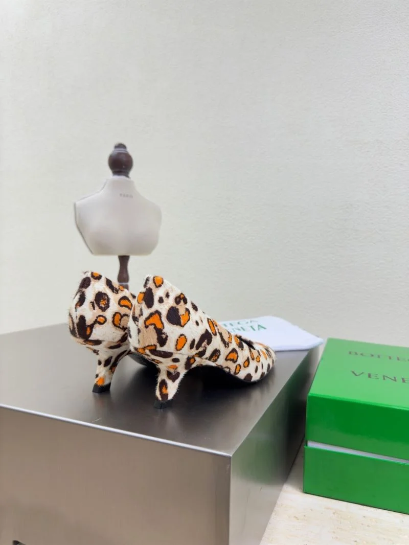 WeatherProof Bottega Veneta Shoes 12822