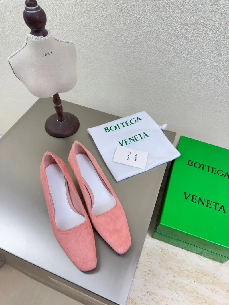 Functional Bottega Veneta Shoes 12818