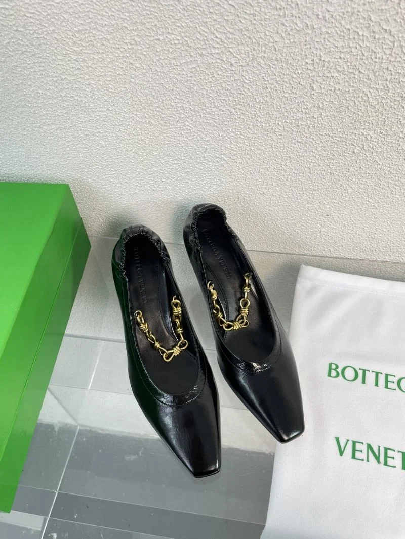 Tailored Bottega Veneta Shoes 12814