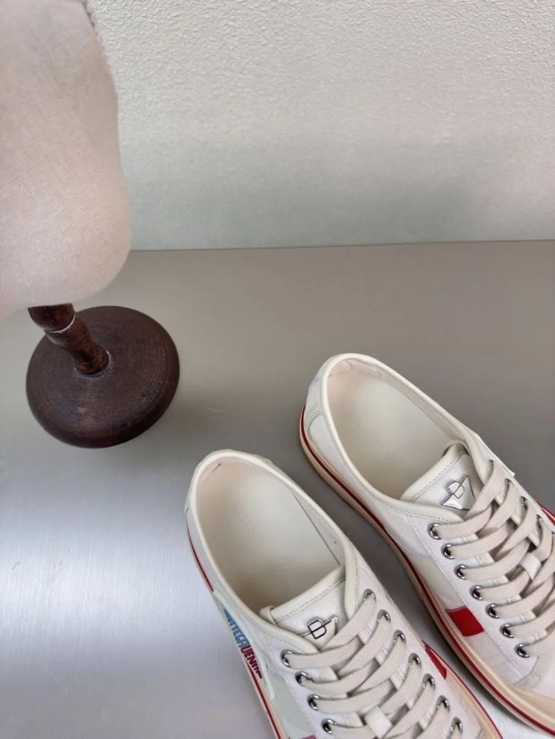 WellDesigned Bottega Veneta Shoes 10459