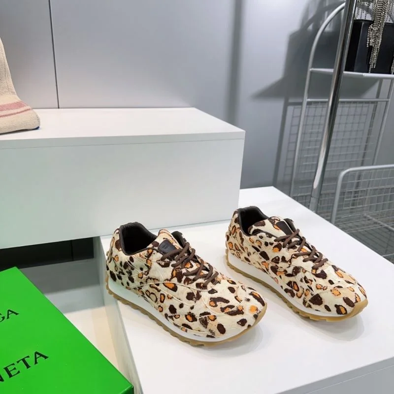Bottega Veneta Shoes Compact 10419
