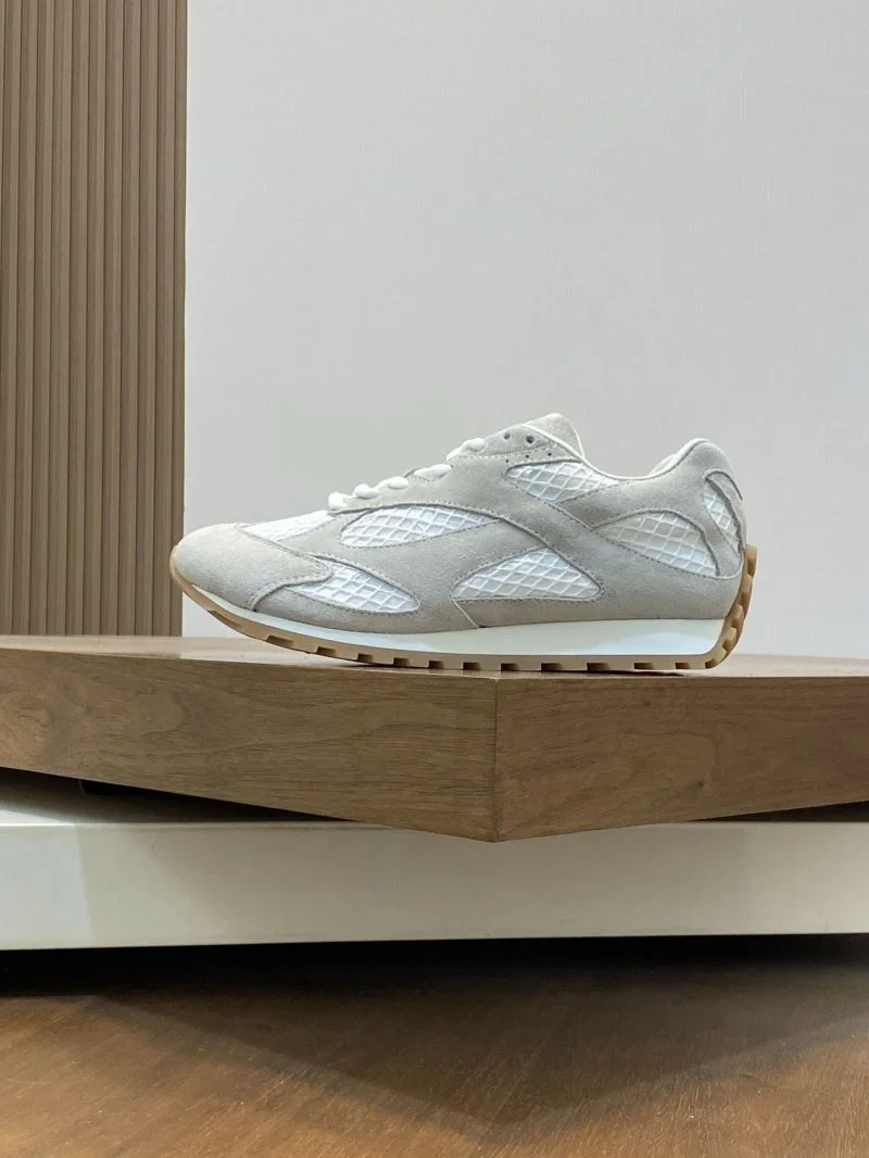 Tailored Bottega Veneta Shoes 14605