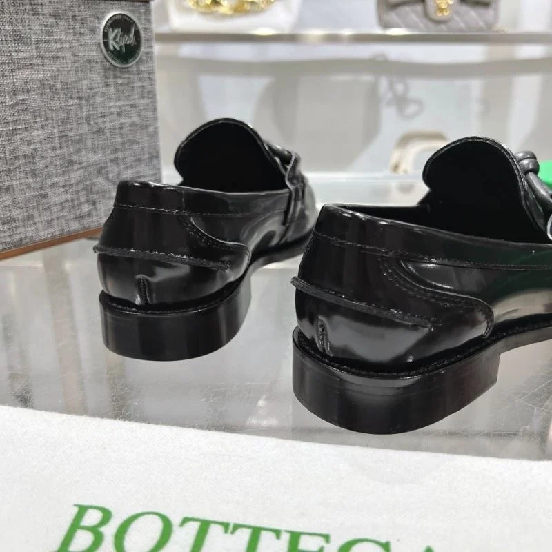 Compact Bottega Veneta Shoes 14595