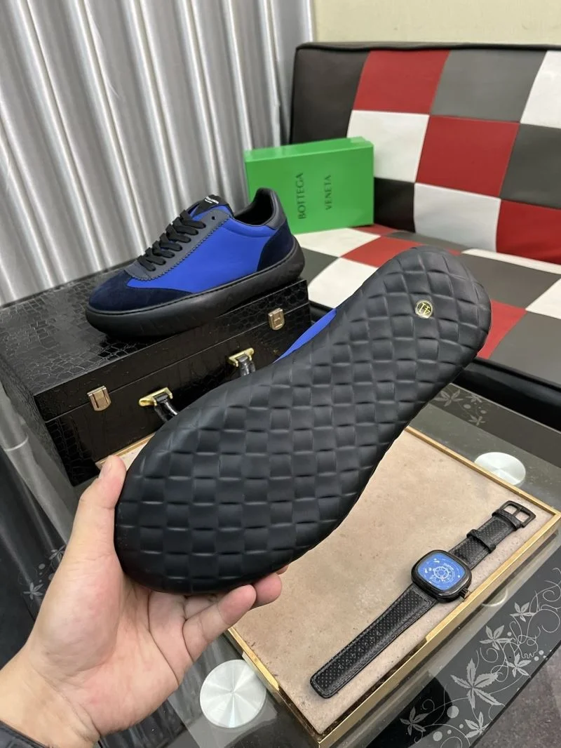 Sporty Bottega Veneta Shoes 14585
