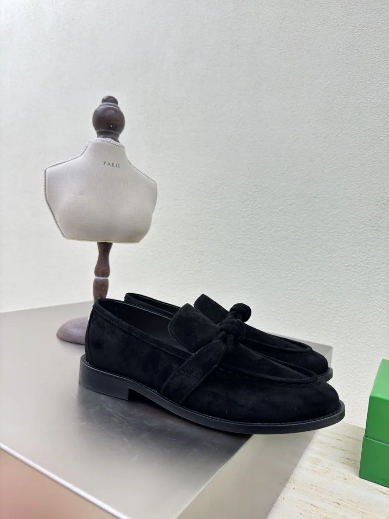 Refined Bottega Veneta Shoes 6723
