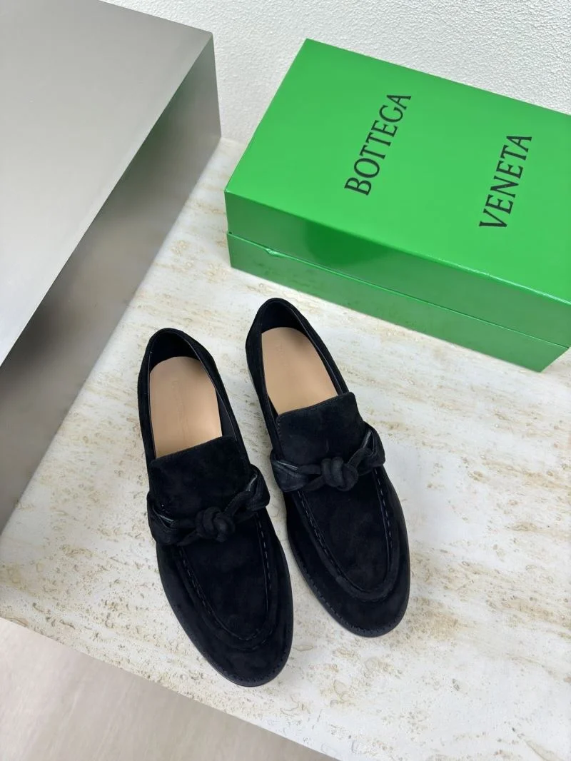 Refined Bottega Veneta Shoes 6723