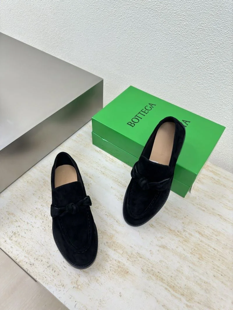 Refined Bottega Veneta Shoes 6723