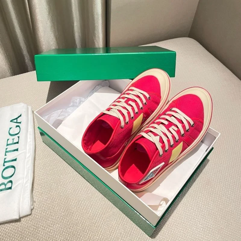 SunProtective Bottega Veneta Shoes 6649