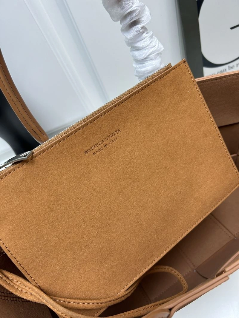 Bottega Veneta Shopping Bags SoftTouch 84672