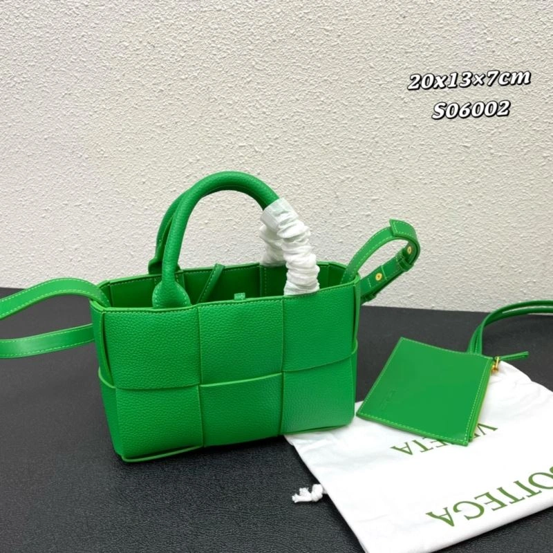 Seasonal Bottega Veneta Shopping Bags 84661