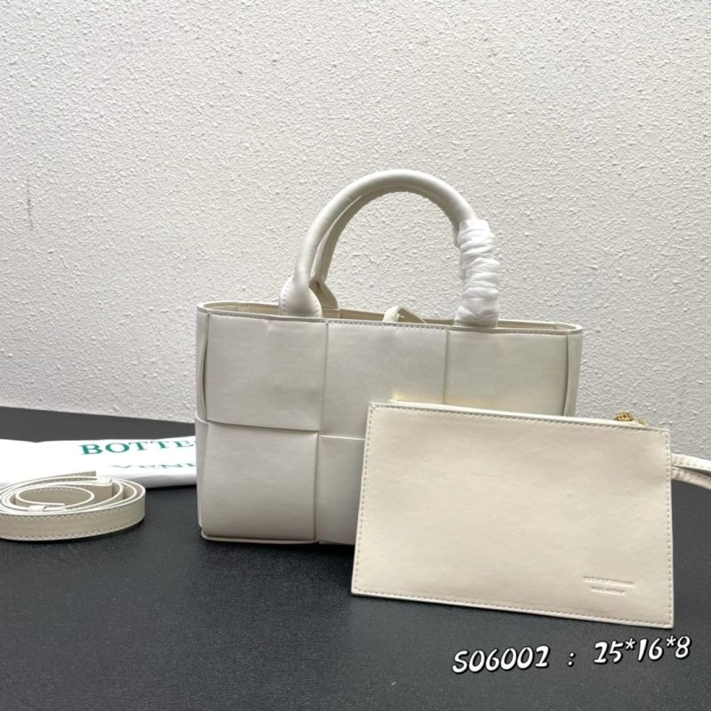 Bottega Veneta Shopping Bags DailyWear 84653