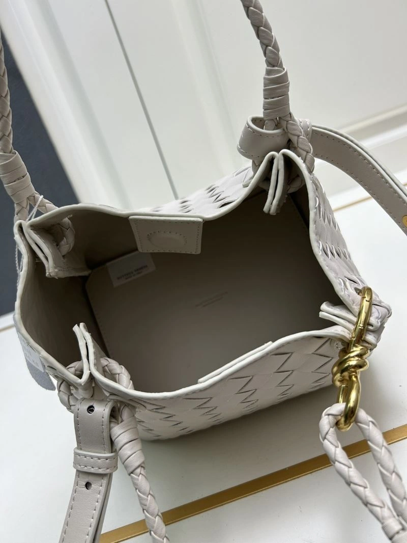 WeatherProof Bottega Veneta Shopping Bags 84646
