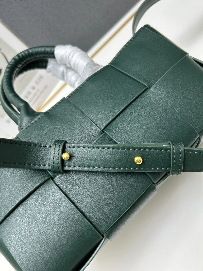 Casual Bottega Veneta Shopping Bags 84643