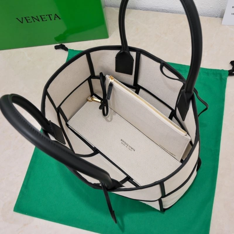 Fashionable Bottega Veneta Shopping Bags 68068