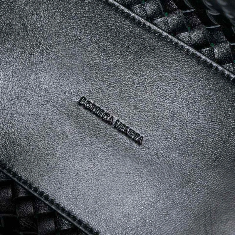 Bottega Veneta Shopping Bags Lightweight 68017