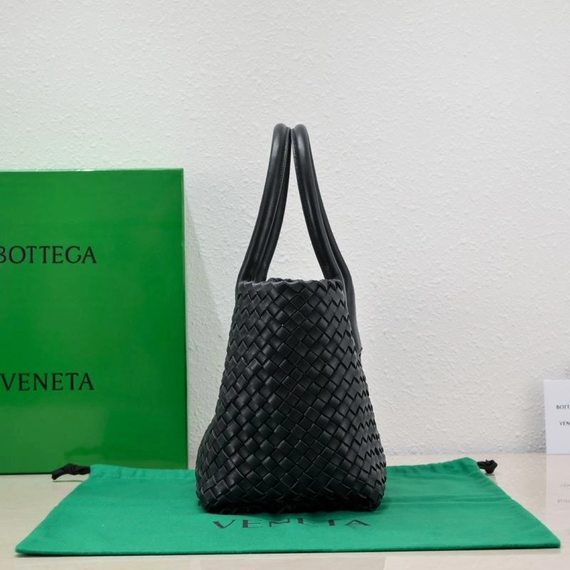 Bottega Veneta Shopping Bags Breathable 68043