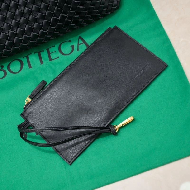 Bottega Veneta Shopping Bags Breathable 68043