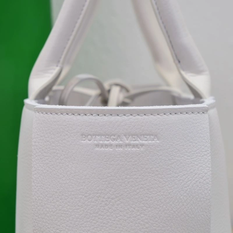 Bottega Veneta Shopping Bags WrinkleFree 68002