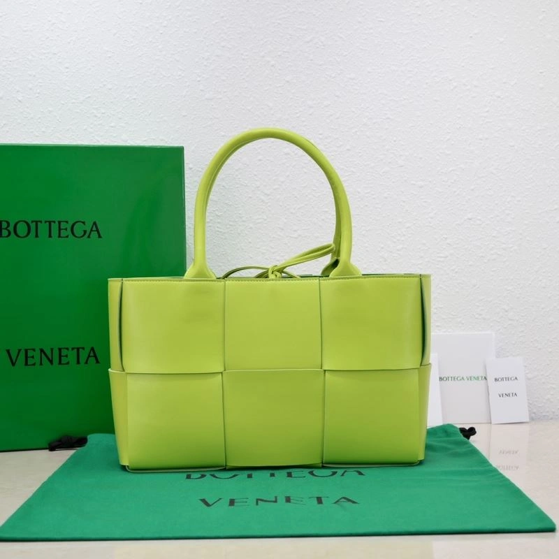 Bottega Veneta Shopping Bags StreetReady 68008
