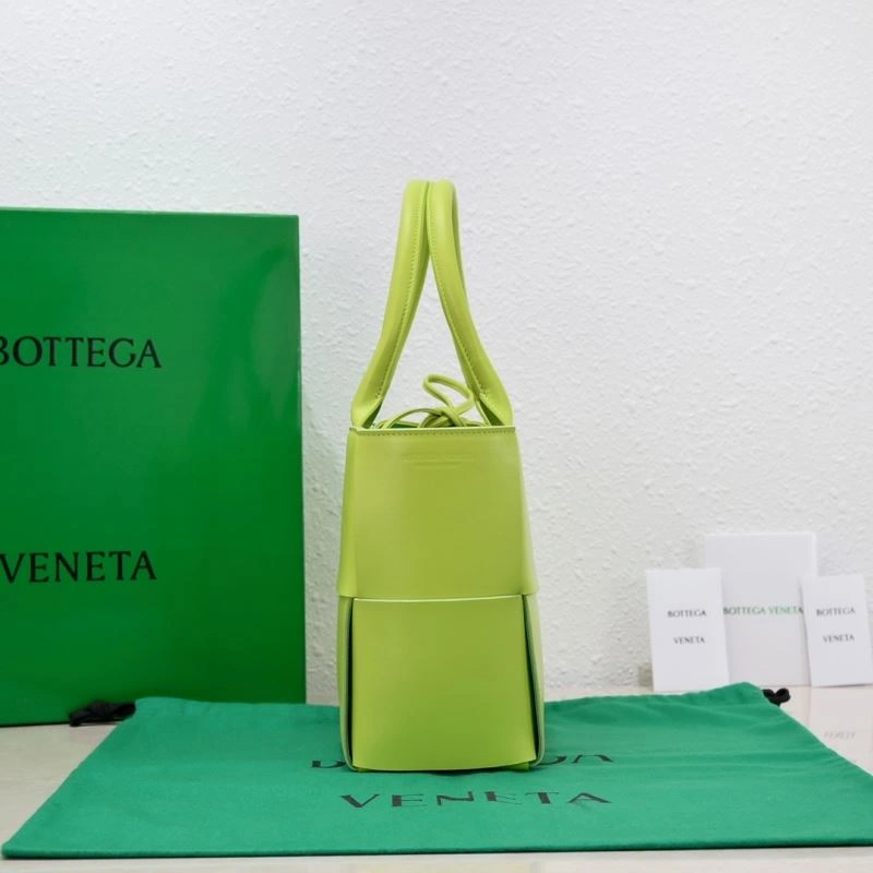 Bottega Veneta Shopping Bags StreetReady 68008