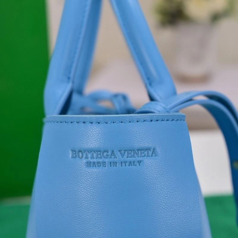 Bottega Veneta Shopping Bags Snug 67971