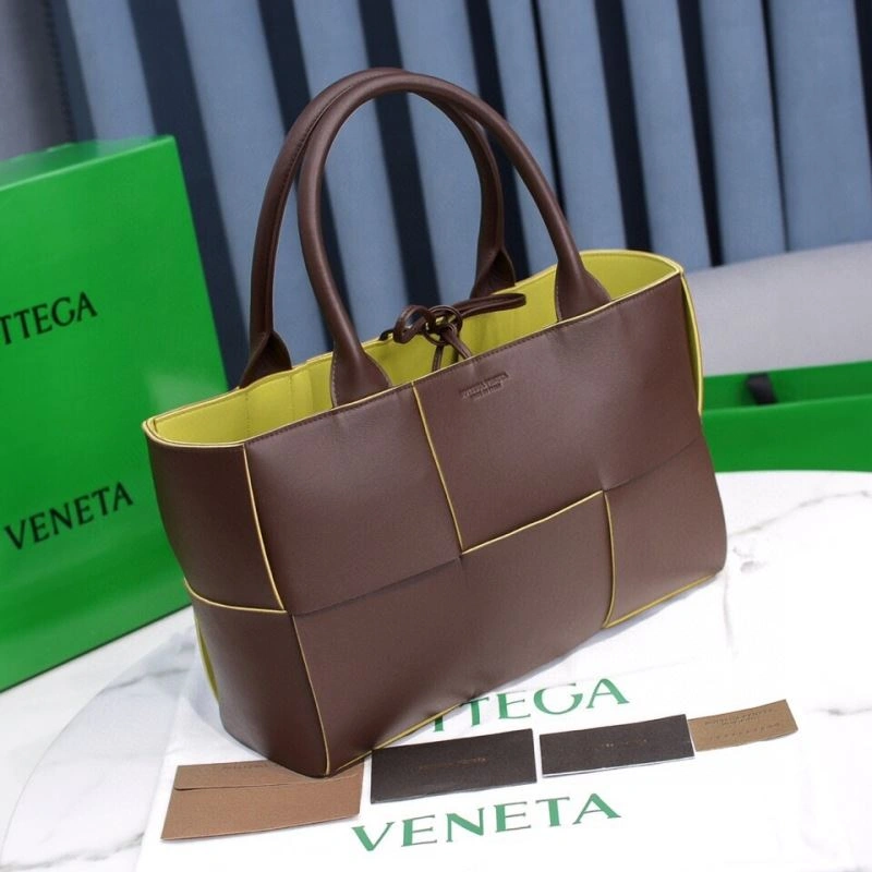 Breathable Bottega Veneta Shopping Bags 67935