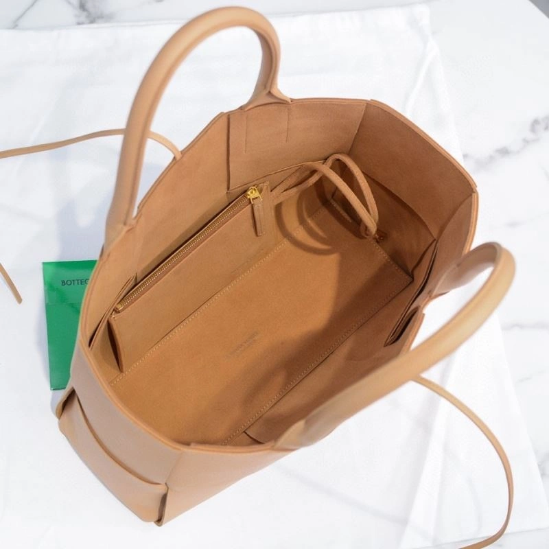Bottega Veneta Shopping Bags SmoothTexture 67933