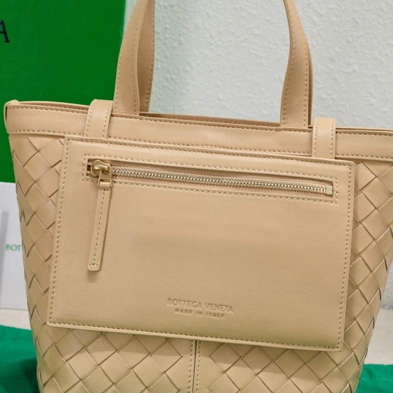 GoAnywhere Bottega Veneta Shopping Bags 67919