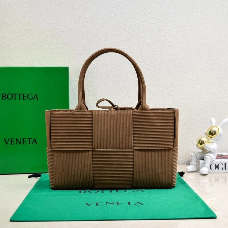 Minimalist Bottega Veneta Shopping Bags 67801